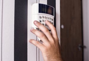 Glass Break Detectors Alert Homeowners